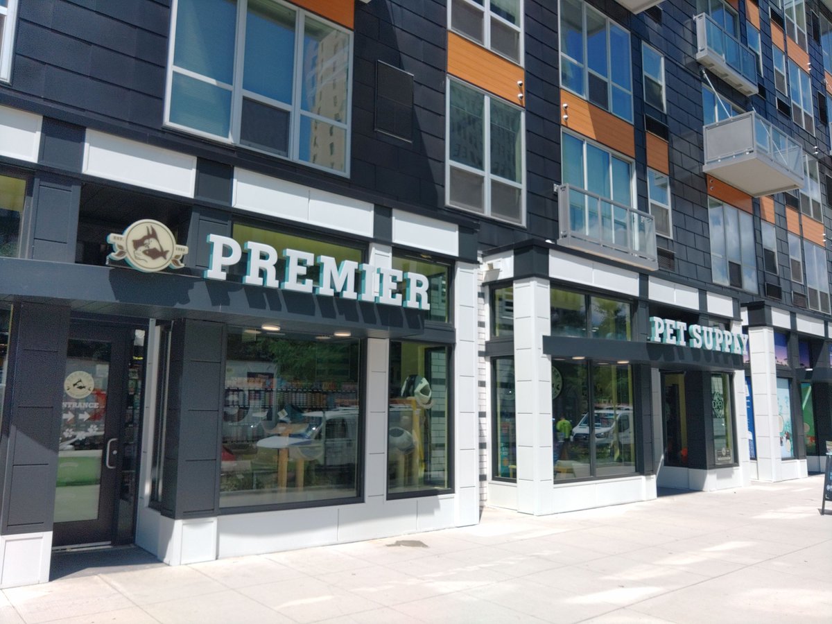 metrosignsal's tweet photo. We enjoy working with our long-time customers at #PremierPetSupply when they need signage at their new locations throughout #MetroDetroit. We fabricate &amp; install all types of signage. Contact #MetroSigns to see how we can help with a #branded #signpackage for your business! https://t.co/mUuR9B7gdc
