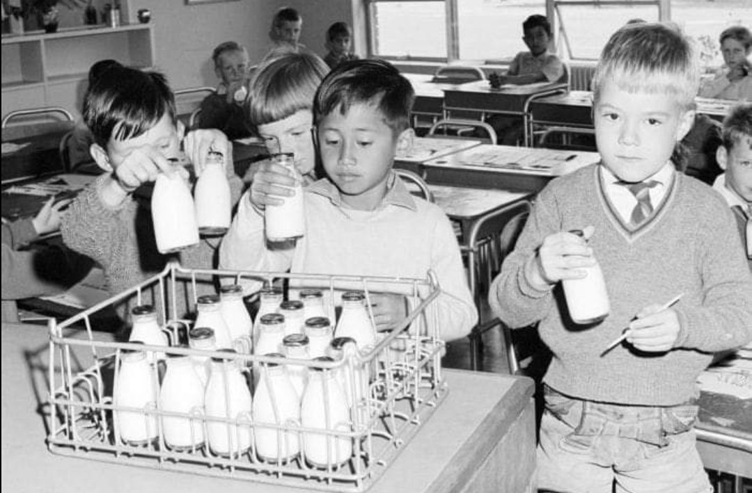 Geoff and Margaret tweet media