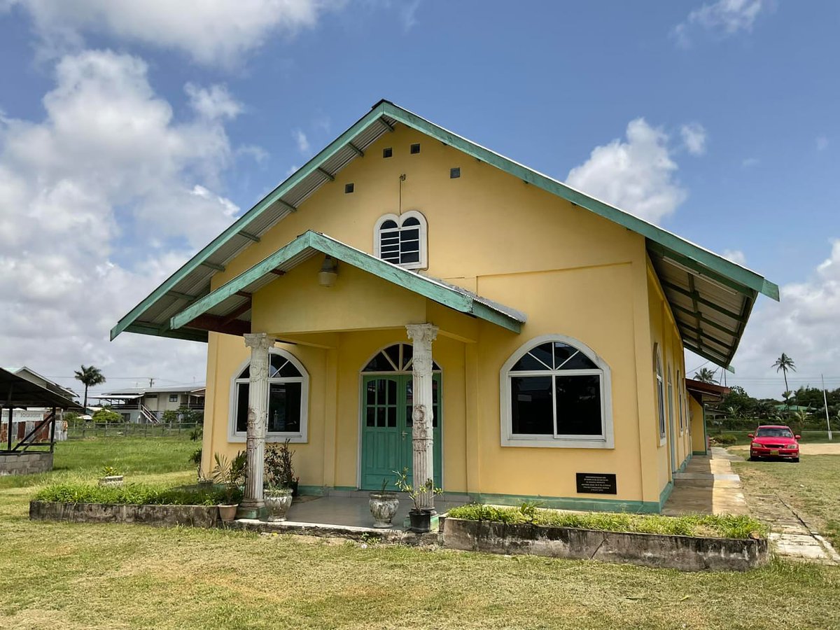 El Shaddai, Nickerie, Suriname
Thanks to Pastor Steven Tulp