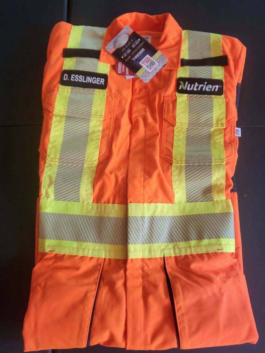 SourceMike's tweet image. We provide the full package on work wear/safety apparel.  

Source Embroidery sold the FR coveralls, designed and developed the patches, and arranged for the sewing on.