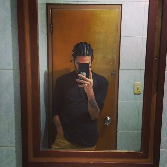#selfie #mirrorSelfie #braids #Africanbraids https://t.co/IT36Q2afV9<a href="/tag/selfie"class="tags">#selfie</a><a href="/tag/mirrorselfie"class="tags">#mirrorSelfie</a><a href="/tag/braids"class="tags">#braids</a><a href="/tag/africanbraids"class="tags">#Africanbraids</a>