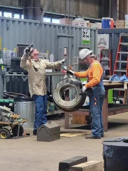 MidAmCarpenters's tweet image. #Local1693 Millwrights with Power Generation Services are working on the steam turbine at Kincaid Power Station for its spring outage. MACRC Millwrights are finest in the field when it comes to precision work! Thanks to our Assistant Safety Director Butch Sikora for the photos!