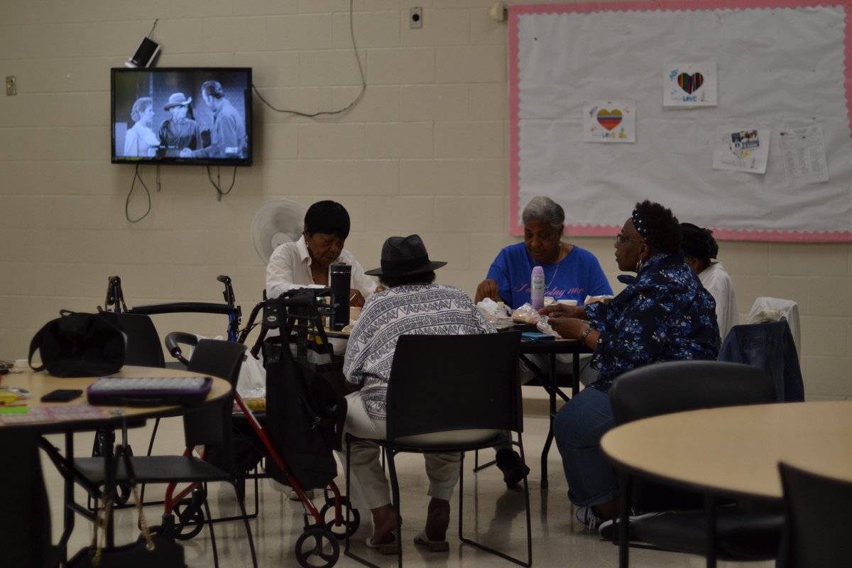 We joined our seniors for some Bingo today! Thanks for letting us drop in on the fun - and congrats to one of our favorites, Ms. Rosa, on her win! 🤩

Big shoutout to our new Senior Services Coordinator, Ms. O! Keep up the great work!
