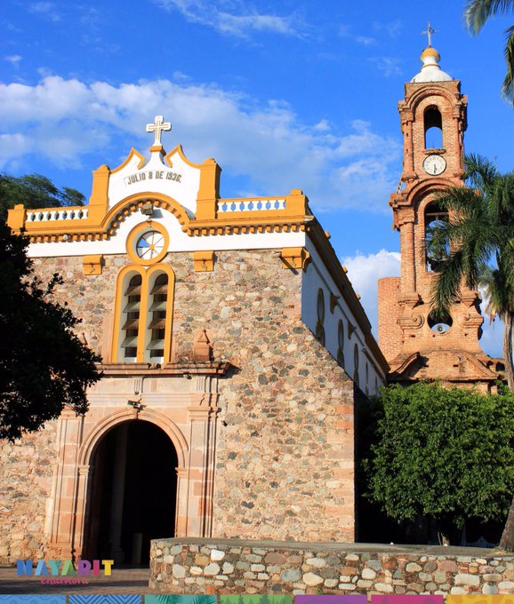 SECTUR_mx's tweet photo. ¿Aún no sabes dónde pasar el verano? 😎
✈️ Visita el nuevo #PuebloMágico de #Nayarit, #AmatlánDeCañas y descubre históricos templos que datan desde el siglo XIX, pasa tardes de diversión en sus preciosos manantiales y ríos como “El Manto”. 💦🏊♂️
#MéxicoEsTurismo🇲🇽 #AlViajarSumas✈️ https://t.co/eeKbnHLsBK