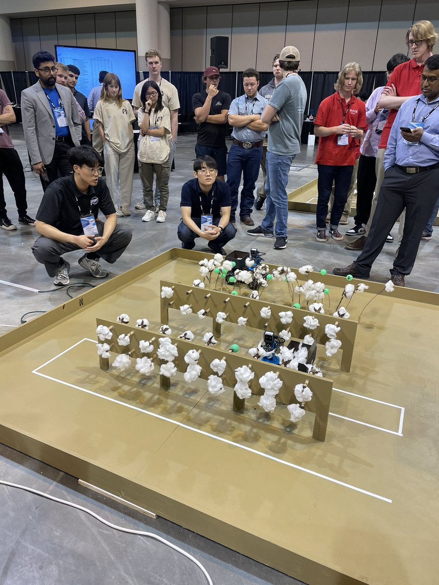 GhsShirin's tweet photo. Day two of ASABE AIM 23 was a busy but productive day; presentation, competition, ...

#ASABE23 #asabeaim #precisionag #robotics #ProfessionalDevelopment #WeAre #PennState #agengineering #WomenInSTEM #womenintech https://t.co/0th3orRfOK