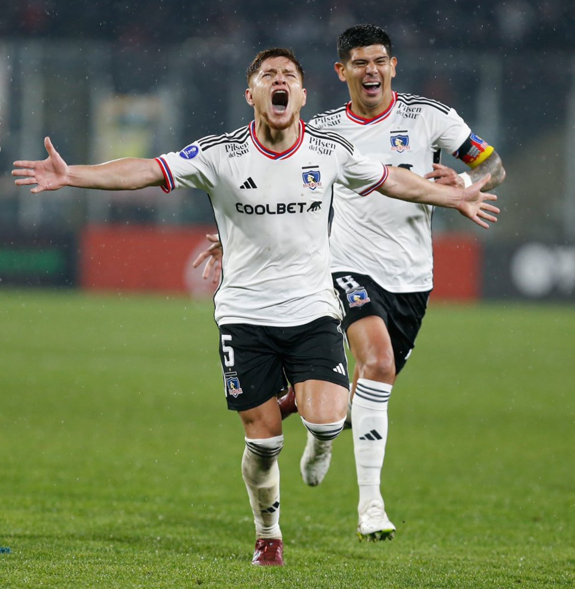 Alê abre la llave que cerraba Gil: #ColoColo va a Brasil con ventaja en <a href="/Sudamericana/">CONMEBOL Sudamericana</a> -> tinyurl.com/coloamg