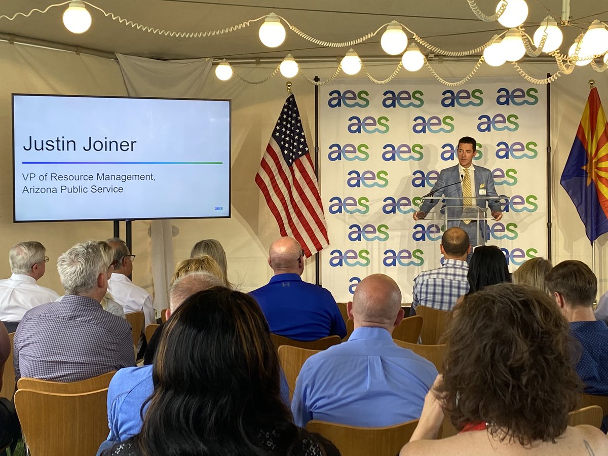 Janet Dean tweet media