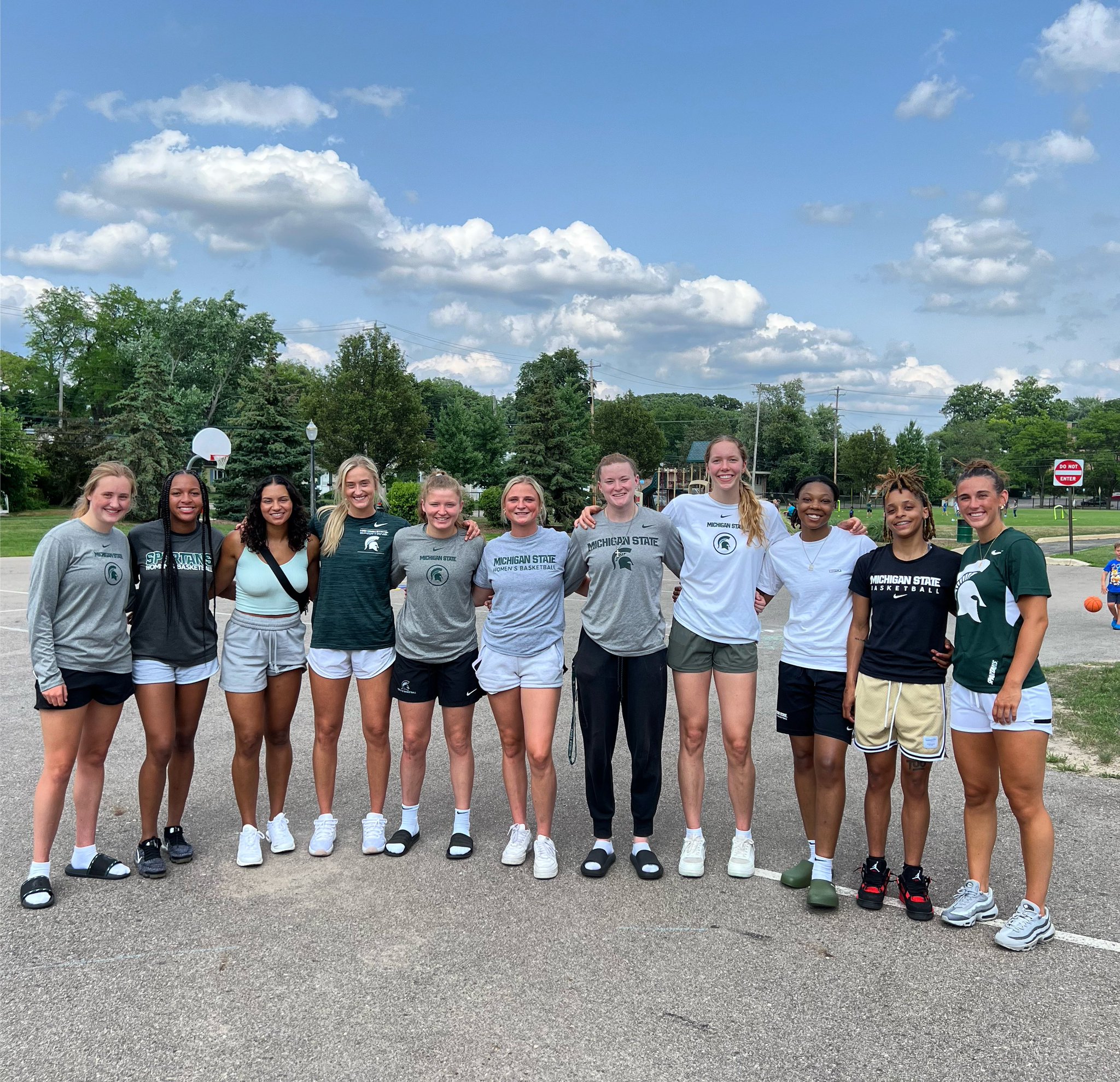 Michigan State Women's Basketball on Twitter "Giving back to our