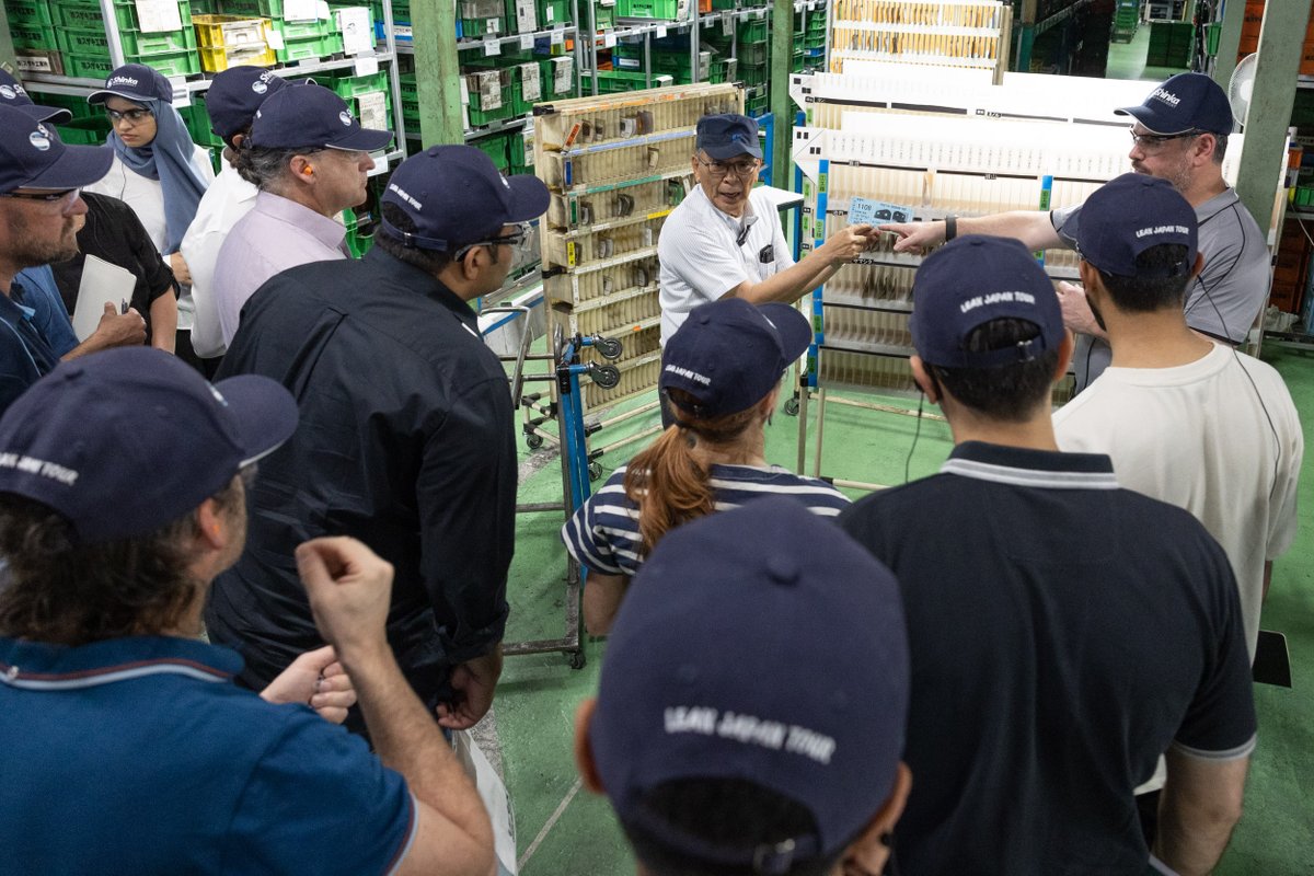 ShinkaMgmt's tweet photo. Suzaki-san takes us through how #kanban flows within his factory and with his customers on the #LeanJapanTour July 2023 edition. #TPS #leanmanufacturing https://t.co/uWBsq3SMav