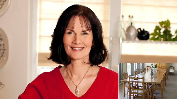 Mom Wants To Know If You Could Use Grandma’s Antique, 12-Person Dining Room Table In Your Studio Apartment bit.ly/44DMN4D