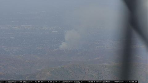 fire_feeds's tweet photo. Firefighting aircraft fighting the #SerranoFire #SantiagoOaksRegionalPark, #OrangeCounty #CA 
https://t.co/4J39soAv99
https://t.co/Se1a9iRr2a

#CalFire
#A500 #N403DF Air Tactical Aircraft
#T72 #N435DF Type III Airtanker

#OrangeCountyFire
#C01 #N141FA Type II Heli
#C02 #N241FA Type II Heli

#UCHelitanker/#CoulsonAviation
#Firebird322 #N76CG Air Tactical Aircraft
#HT341 #N42CU Type I Heavy lift helitanker

#CorsairTwo
#TNKR102 #N292EA Type I Airtanker (LAT)
🔥