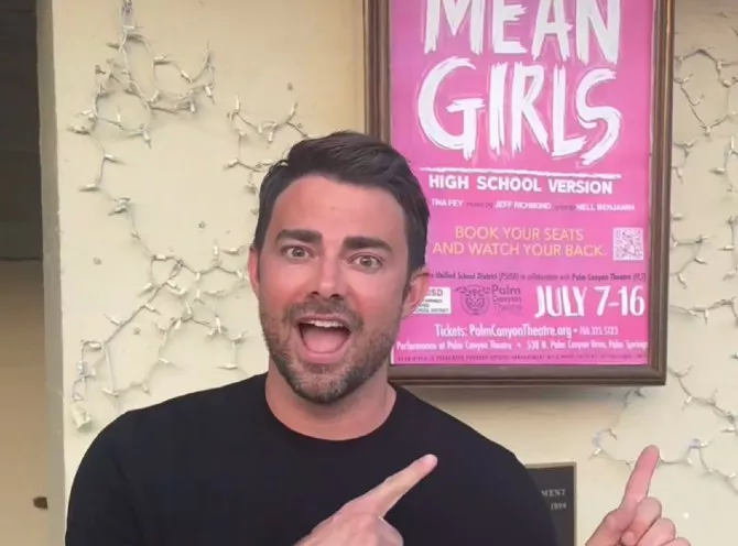 Jonathan Bennett surprises High School production of ‘Mean Girls’
https://t.co/Kshd8jFYuC
@gaymen_online https://t.co/F9izikqCqy