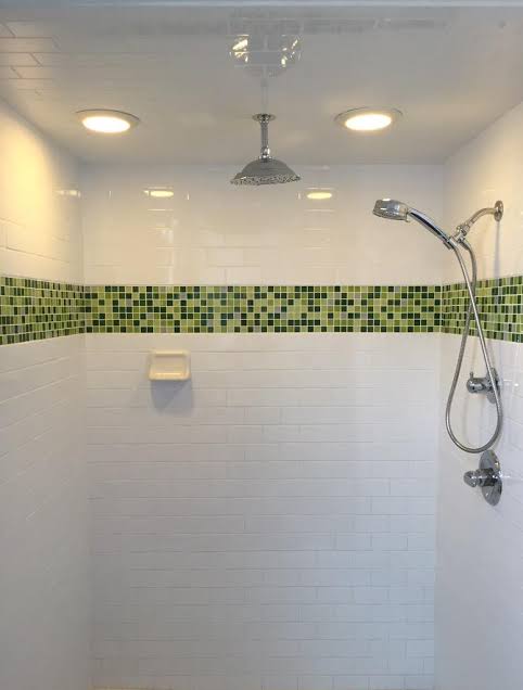 hillary_gor's tweet photo. When your bathroom commits more than you in github😄😄😄😅🤣 https://t.co/B4JehIrWXp