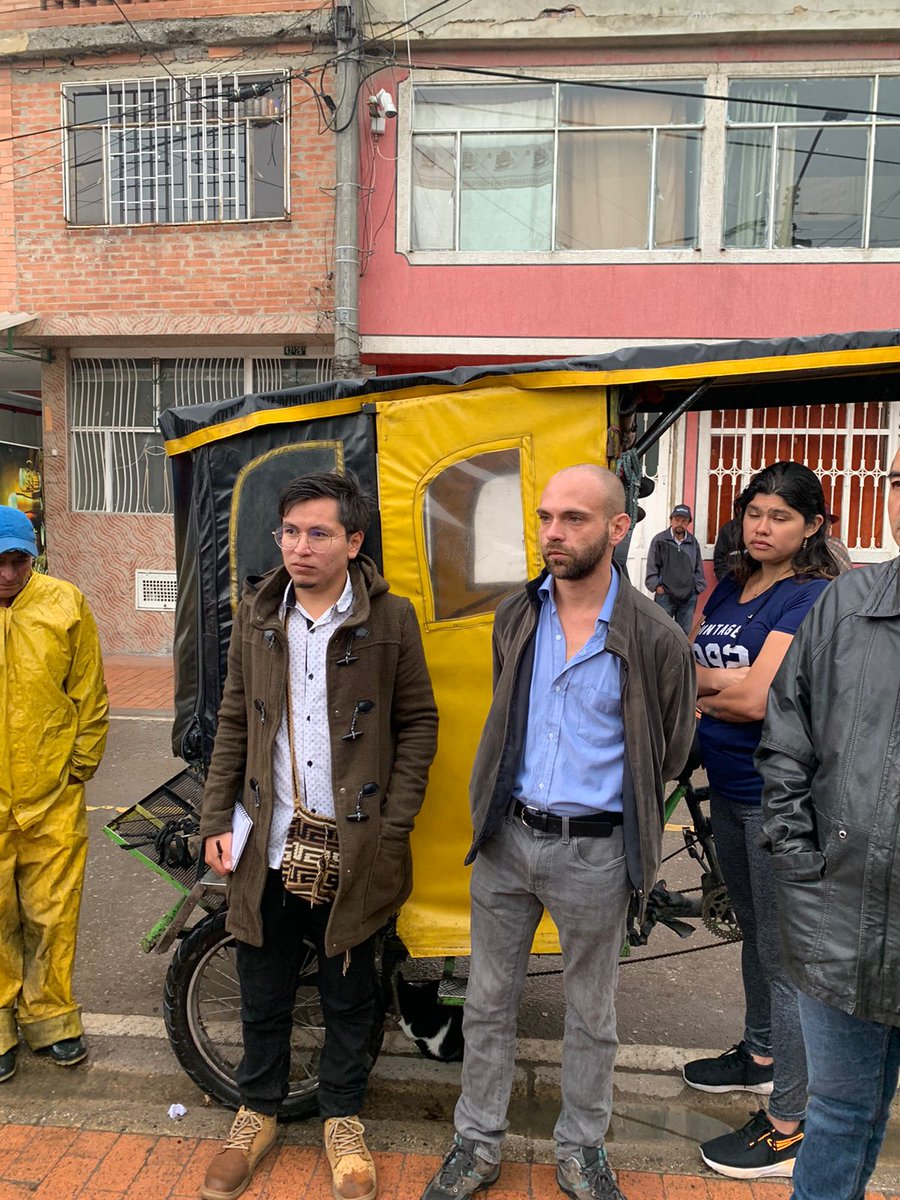 Wilton_Lopezz's tweet photo. @ESAPOficial @RedActivaJuveni @J_Maldonado0 ...Pero no encontraba un movimiento a fin con las luchas, con lo popular y que además no tuviera una visión clientelar o burocrática.

Allí pensando en no ir a una contienda electoral, apareció un lugar donde las luchas populares son la prioridad @despertemos_co @EdmundoLoGu https://t.co/SsrvQBaWgD