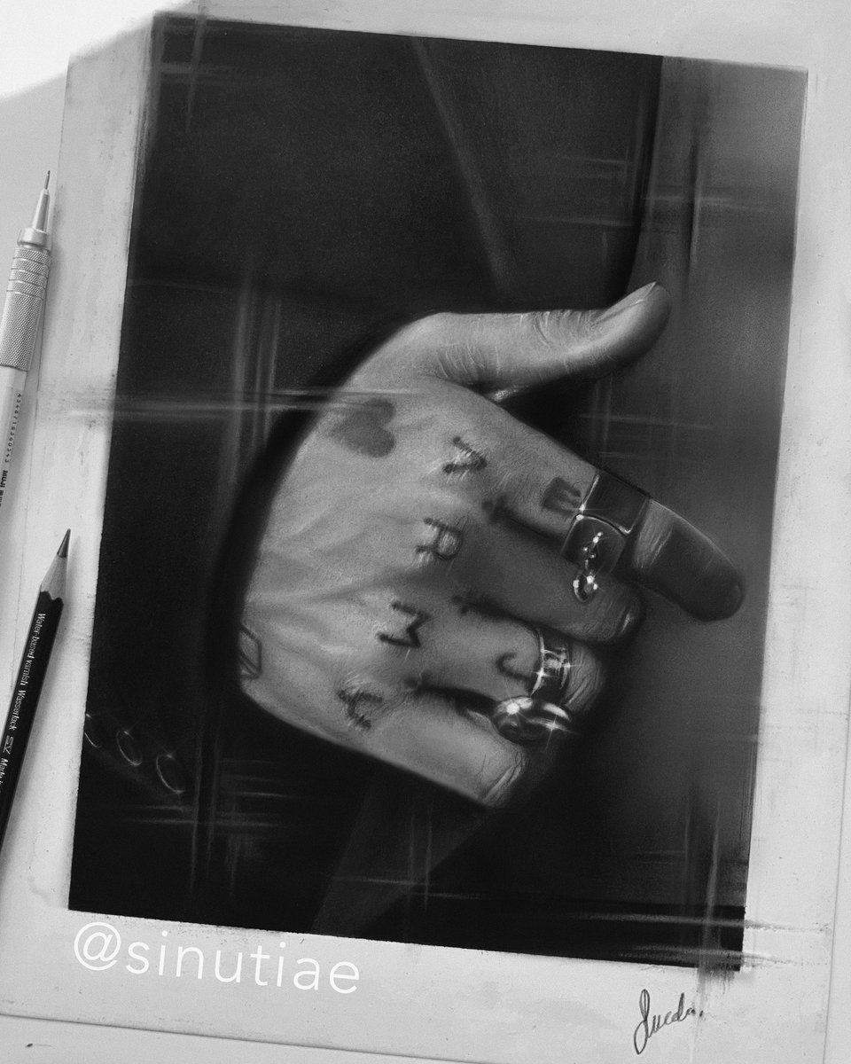 sinutiae's tweet image. it’s finished &amp;lt;3 i love his tattoos #JungKook_Seven