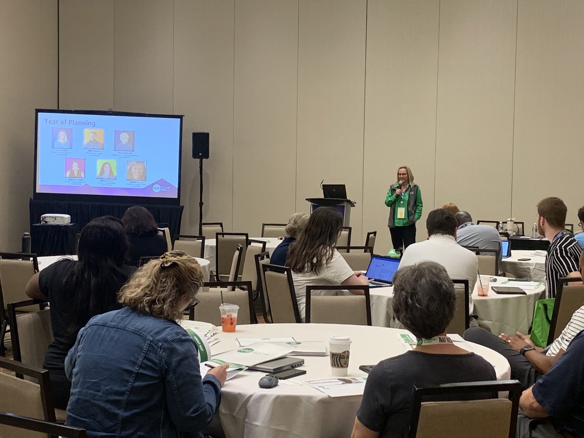 Year of Planning session underway right now at #NAFNext! If you are interested in starting a new academy, come join us in Grand Canyon 3-5! ⁦<a href="/NAFCareerAcads/">NAF</a>⁩