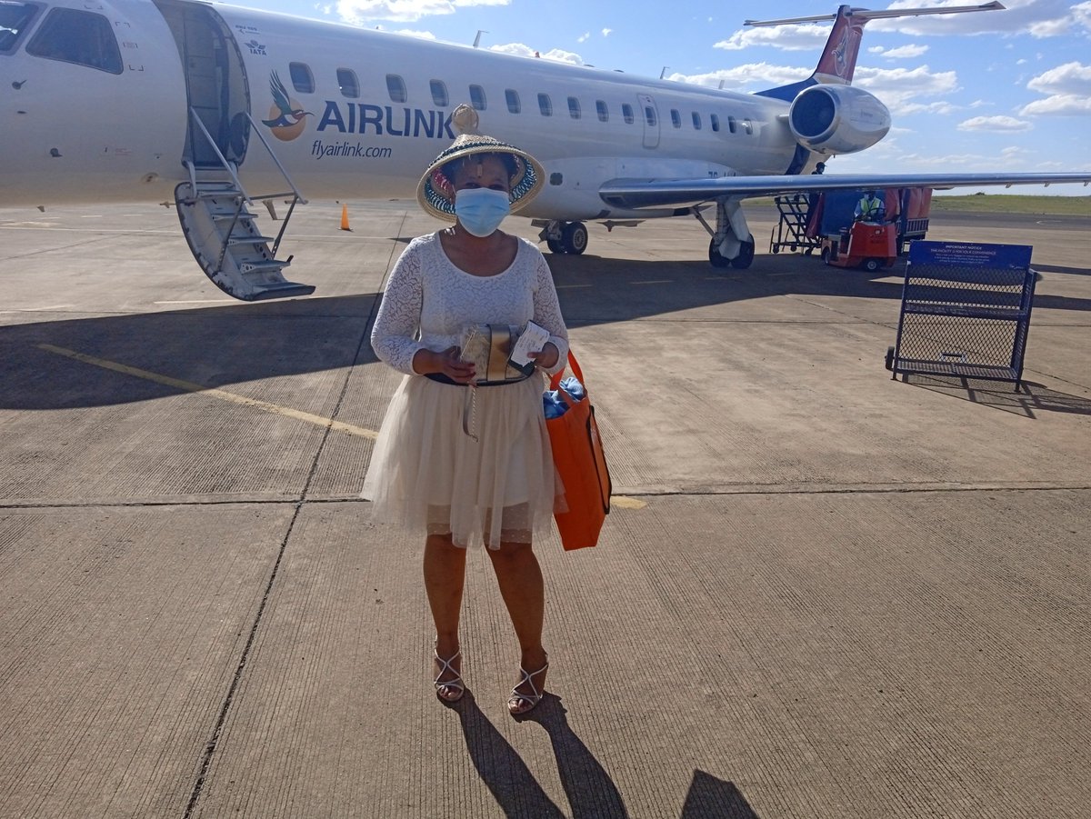 lintle_ramatla's tweet photo. Women issues are my priority
From #Lesotho to the nations  
#NamolelaBasali #SheIsFemalePower https://t.co/gjDZW94Bwo