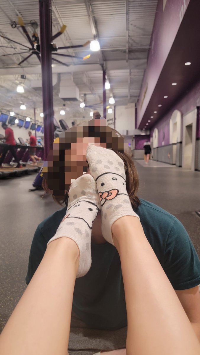 _all4honey's tweet photo. Let Me rub My sweat drenched gym socks all over your loser face 💦💦 https://t.co/H94bBc1nSO