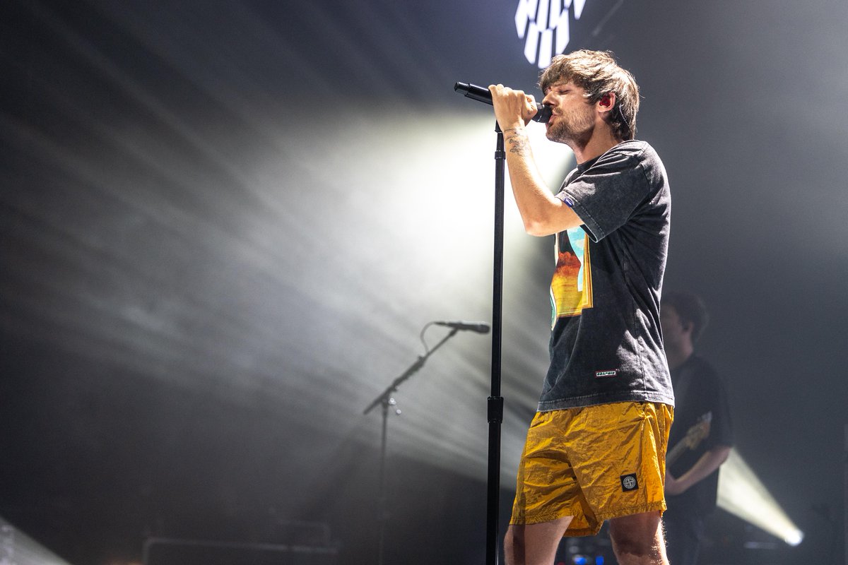 ThePavilionTMF's tweet photo. We were awestruck by @Louis_Tomlinson at The Pavilion at Toyota Music Factory on July 6! The House echoed with fans, chanting to every song!

📸 Jamie B Ford | @RapPhotoCompany https://t.co/4JKWMNACAH