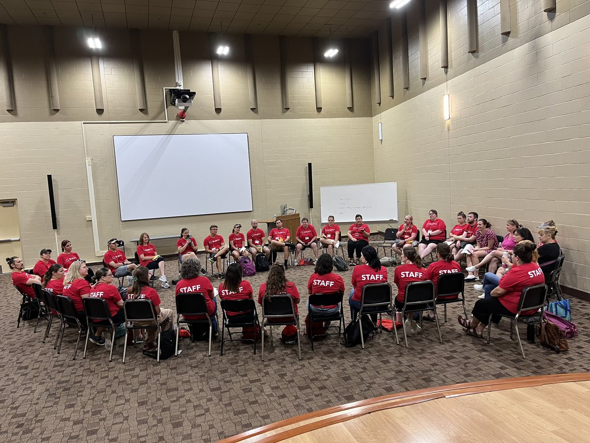 JanemarieMckay's tweet image. @AlbrightTExpL Berks County educators sharing their IMPACT after an AMAZING day of teaching  students at the Summer Program. POWER REFLECTIONS!!!!! #TExpL @AlbrightCollege