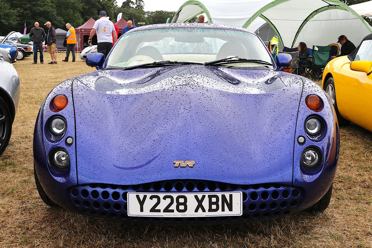 TVR Tuesday – TVR Tuscan (2001) <a href="/CrashBoxClub/">Crash Box Club Devon</a> Powderham Historic Vehicle Gathering 2023.
#TVR <a href="/TVRcarclub/">TVR Car Club</a> #classic #CrashBox #Powderham