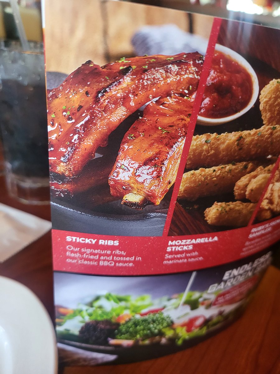 EElnoesfacil's tweet photo. @rubytuesday #Wtf #RubyTuesday https://t.co/fVL8ZygMKJ