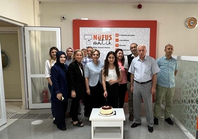 Özverili ve fedakarlıkla çalışan tüm nüfus çalışanlarının Dünya Nüfus Günü kutlu olsun.
#11TemmuzDünyaNüfusGünü