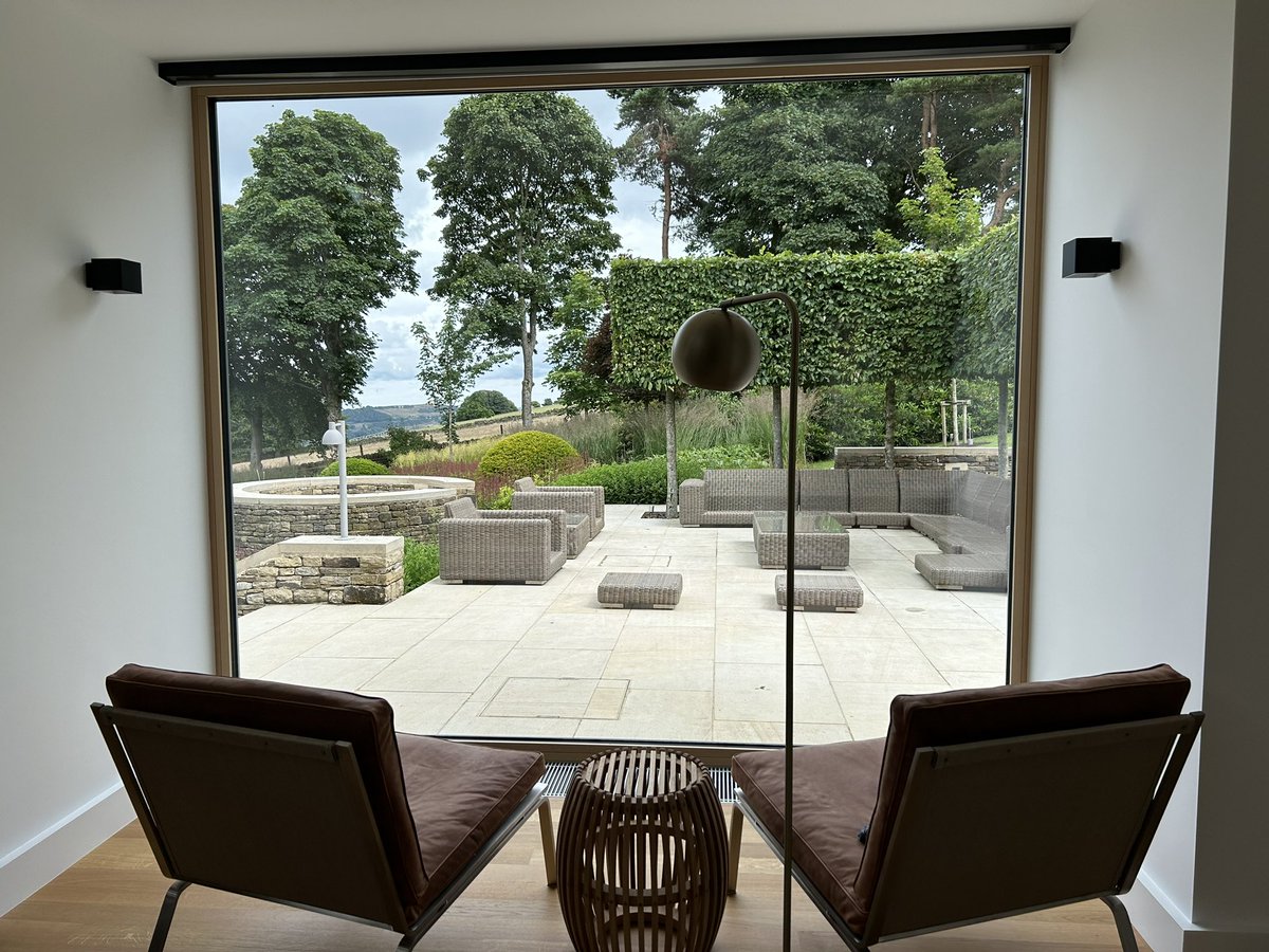 InternormUK's tweet image. We had the pleasure of doing a shoot at this stunning Passivhaus certified property in Yorkshire today.

Our Distribution Partner Spectrum Architectural Glazing worked closely with the client and architect to incorporate large areas of Internorm triple glazing - one side is 14m!