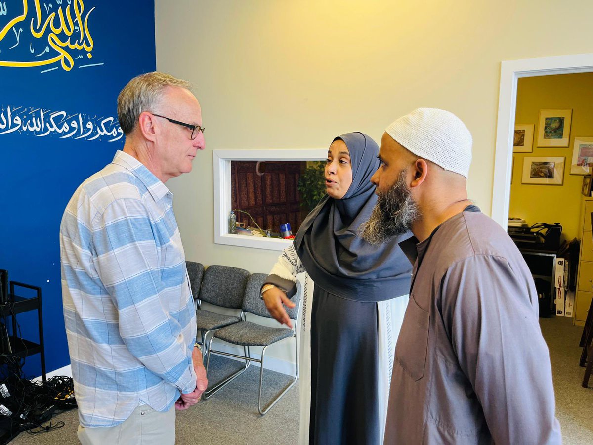A good visit to <a href="/TorontoHifz/">Toronto Hifz Academy</a> today to meet with the summer students hired through #CanadaSummerJobs. The Academy is bustling with various educational and cultural programs for Muslim children and youth, arts and crafts activities, and a trip to @ROMToronto.