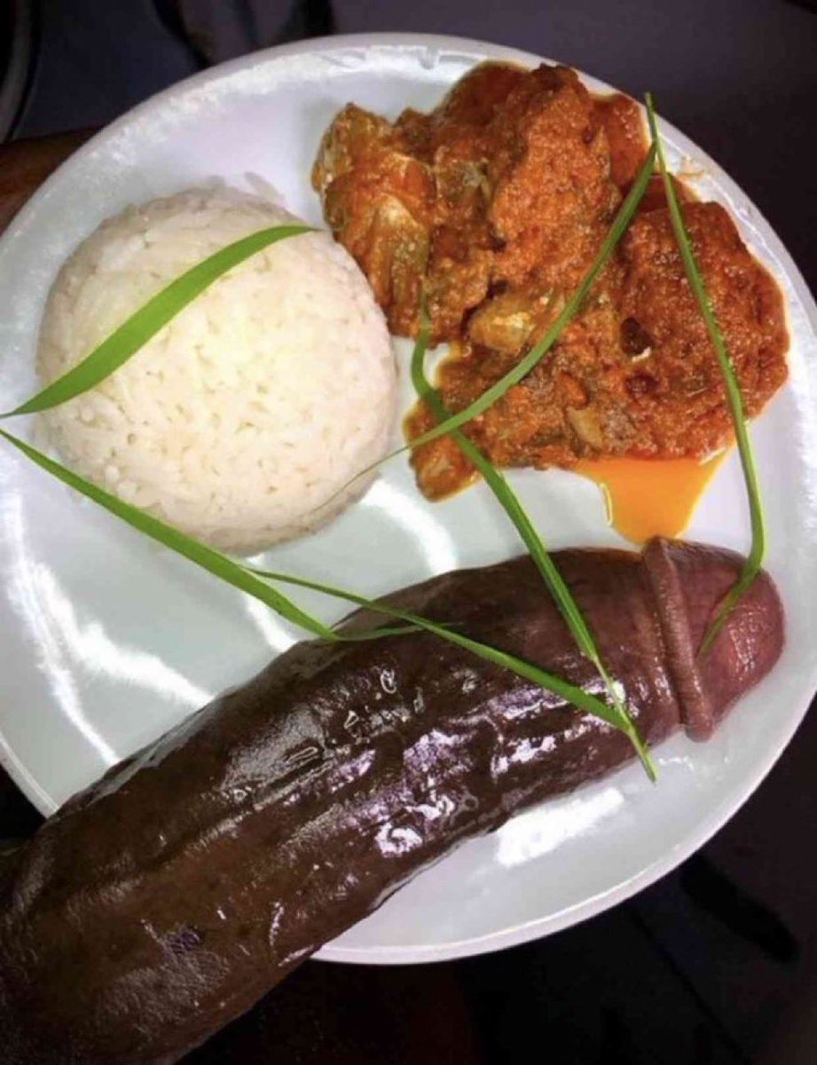 BBC_Talon's tweet photo. @Sombra_BBC hungry? https://t.co/VpBcLKzvVw