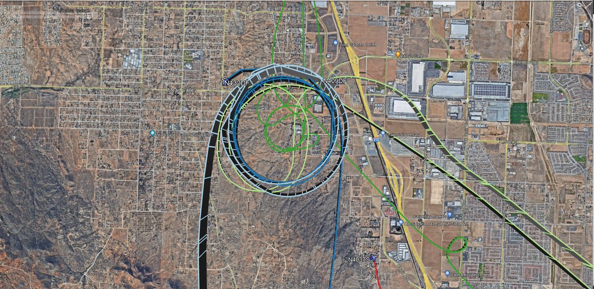 Update with additional firefighting aircraft:
The #RiderFire in #MeadValley #RiversideCounty #CA 
share.watchduty.org/i/6393
broadcastify.com/webPlayer/19

#CalFire
#A330 #N409DF Air Tactical Aircraft
#T71 #N432DF Type III Airtanker

#SillerHelicopters
#HT73S #N4037S Type I Heavy lift