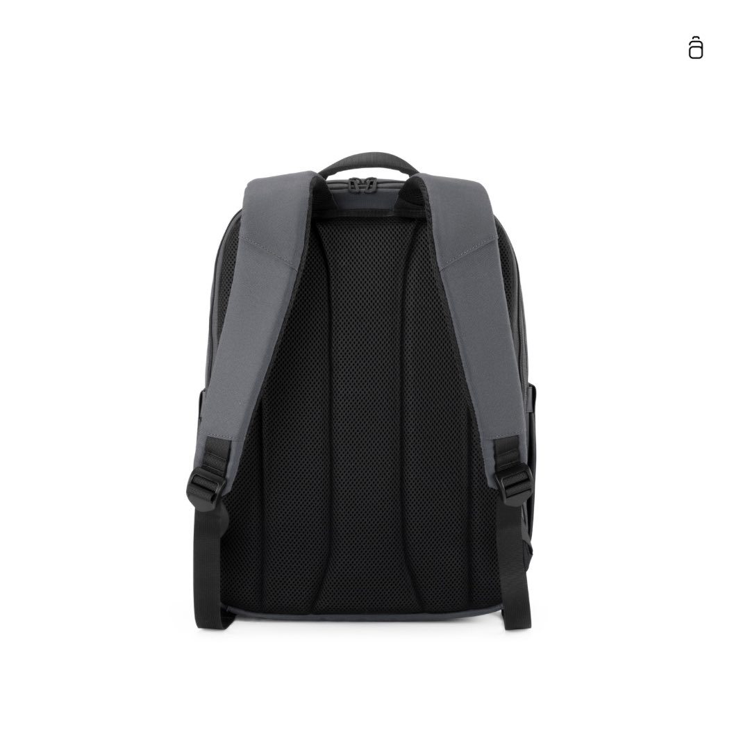 pulsak__'s tweet photo. #VintageBag

Una mochila diseñada para viajes y/o negocios.
Especial para llevar tu computadora de hasta 15 pulgadas

Ademas cuenta con 2 bolsillos de facil acceso y bolsillos internos para mayor organización.

Disponible en nuestra web https://t.co/V1KRLeZmBT 💻 https://t.co/qzFWFqTozF