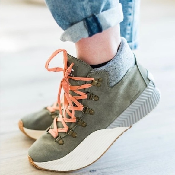 MichelleOhHello's tweet image. So good I had to share! Check out all the items I'm loving on @Poshmarkapp #poshmark #fashion #style #shopmycloset #sorel #figs #universalthread: posh.mk/323fwvr7lBb