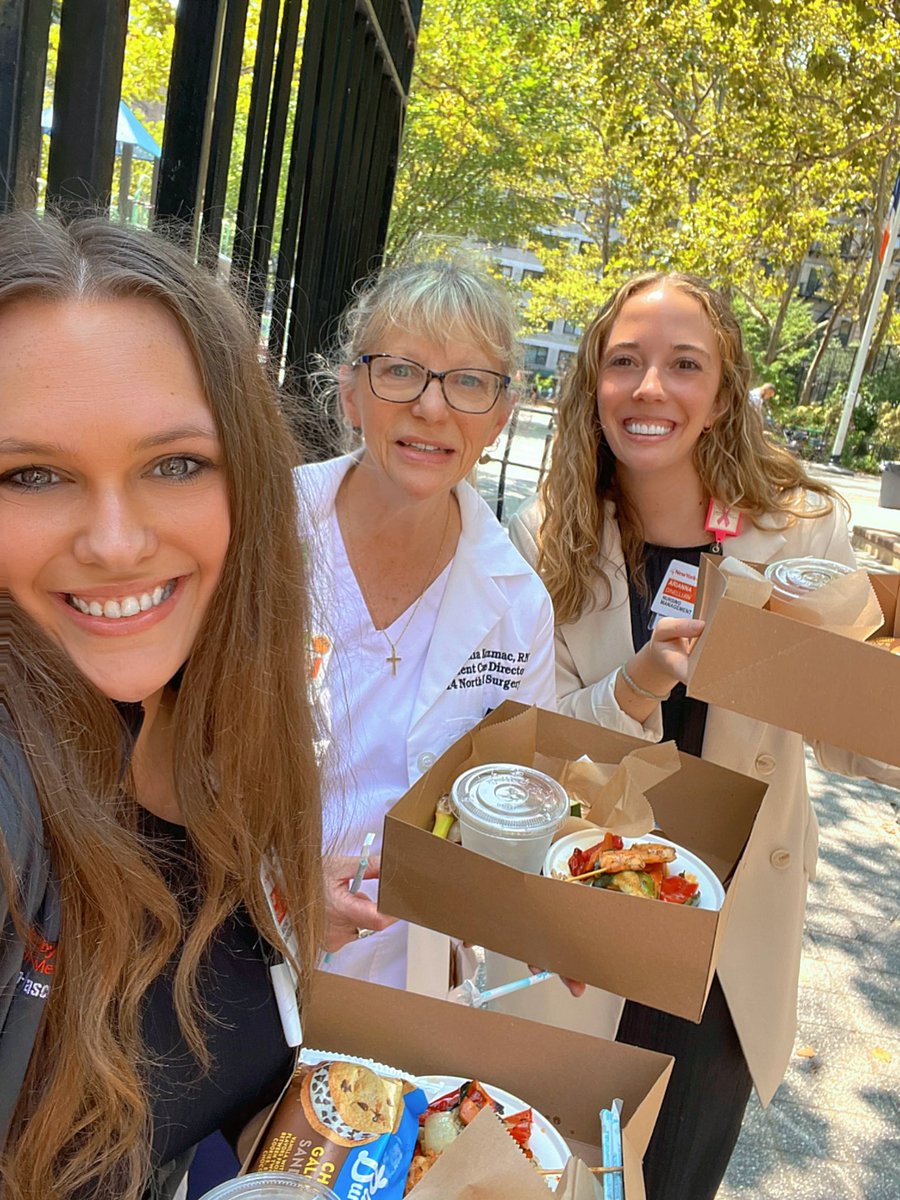AmyStaleyRN's tweet photo. #RockinTheBlock at @nyphospital @NYPCommunity annual block party! #BestNursesEver #MyPartyPeople
π₯³πͺ© https://t.co/f7xyUOsHsi