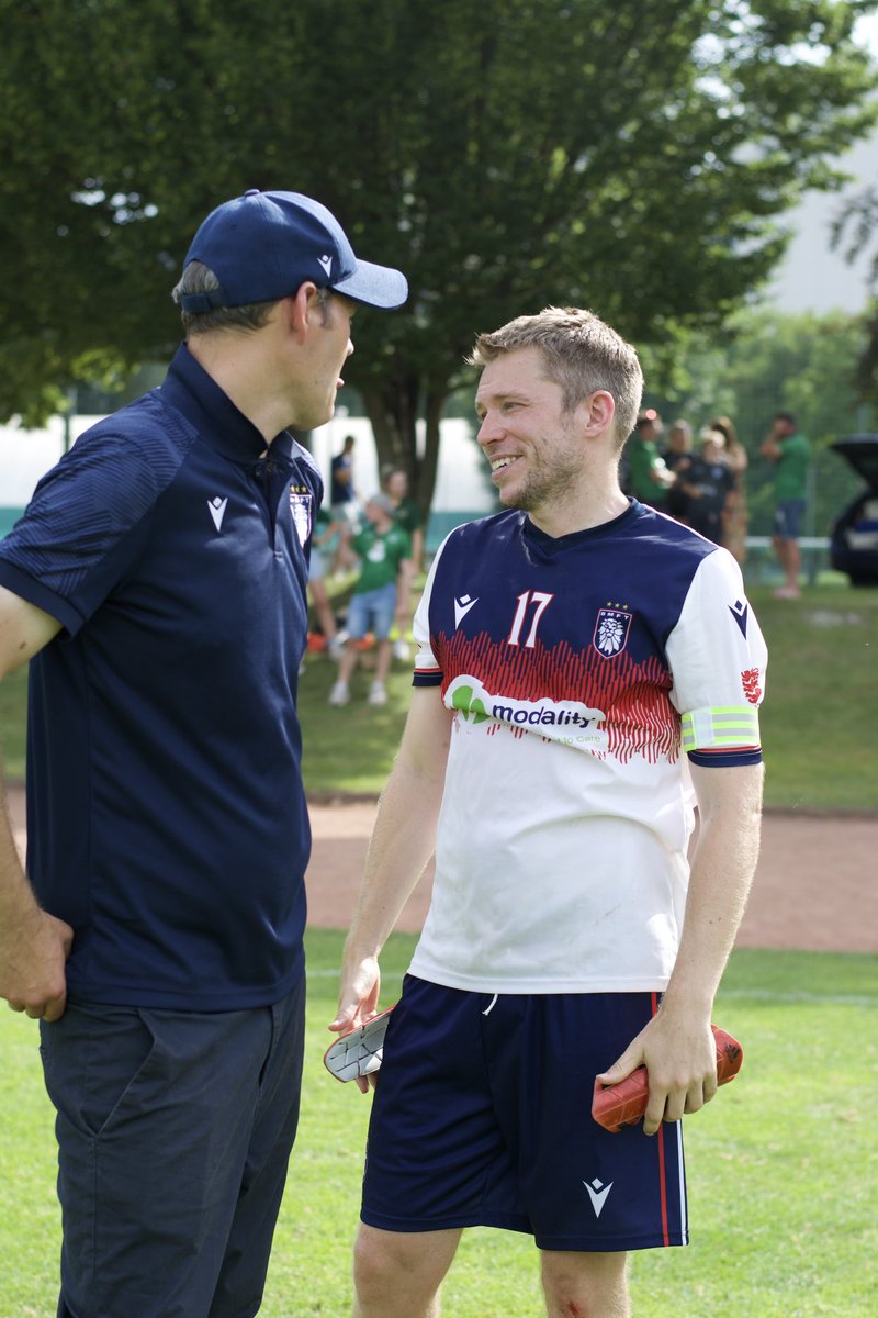 Dan Collins tweet media