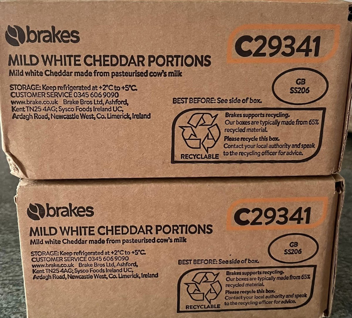 KLSB Community Group tweet media