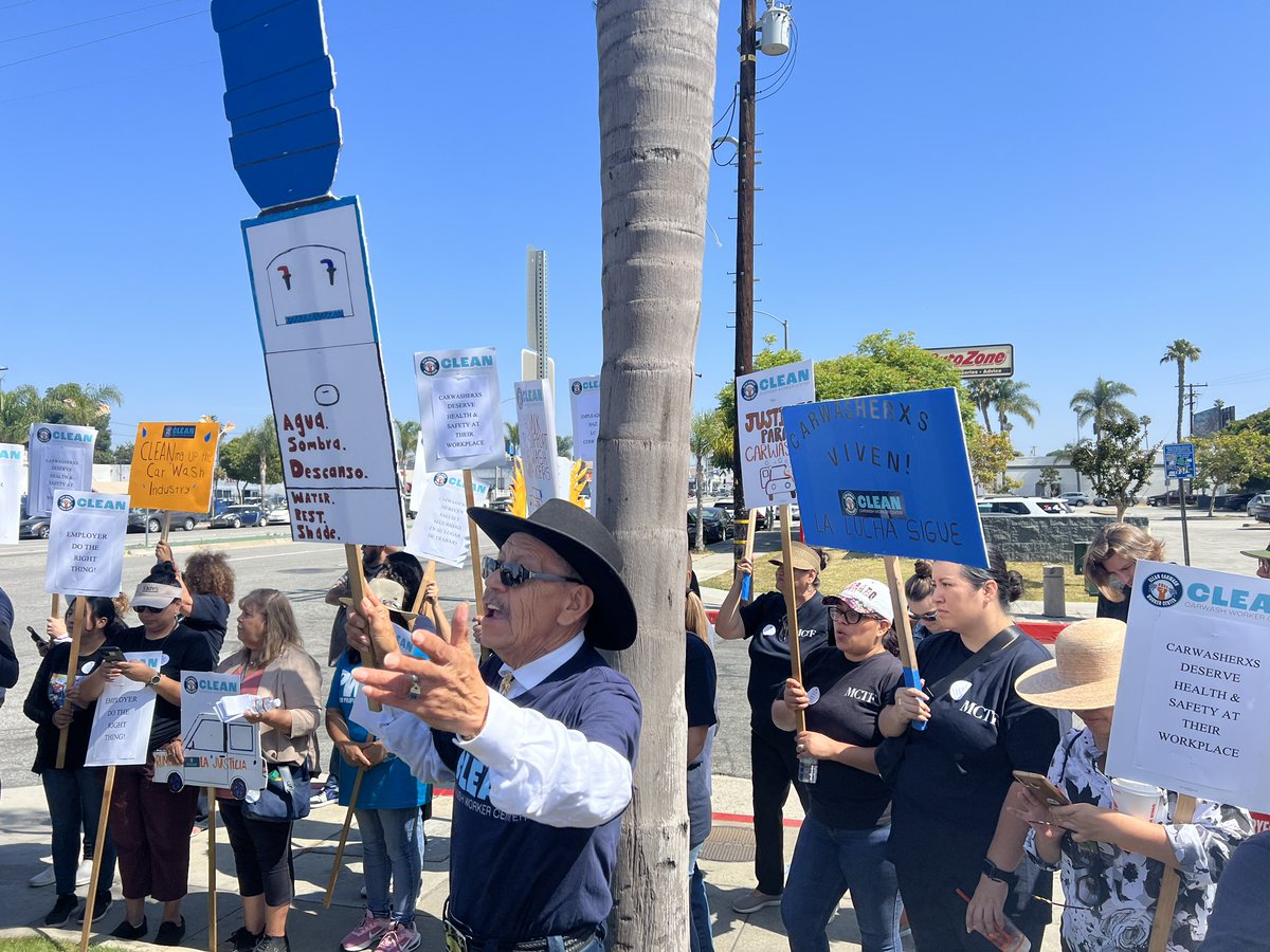 lawcnetwork's tweet photo. We’re back in Inglewood w/ #carwash workers, @carwasherxs & allies to demand Shine N Brite owner Mike Zarabi PAY UP! Last fall, he was cited for unpaid wages totaling $1M + health & safety violations. Zarabi has failed to take action—so we can’t but act! #justiceforcarwashworkers https://t.co/sU9QaK7UK9
