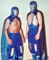 vmpenilla's tweet photo. #Undíacomohoy pero de 1985, en Tijuana, comenzó la carrera de #BlueDemonJr.
38 años como luchador profesional
#Enhorabuena
#Toros y #LuchaLibre
#BlueDemon #DemonioAzul #Leyenda #TorosyLuchaLibre https://t.co/Cbr36MAa35