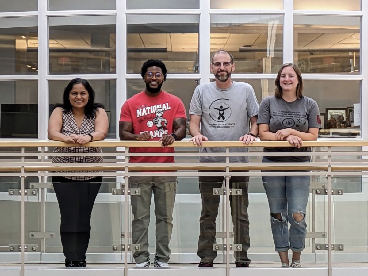 CecilMLewisJr's tweet image. Wrapping up a great visit by @the_carter_show! So happy he can join us before heading off to his faculty position at @NCState. Tapping into some metagenomes with @tanvihonap @sarahjane0060 at @OU_LMAMR!