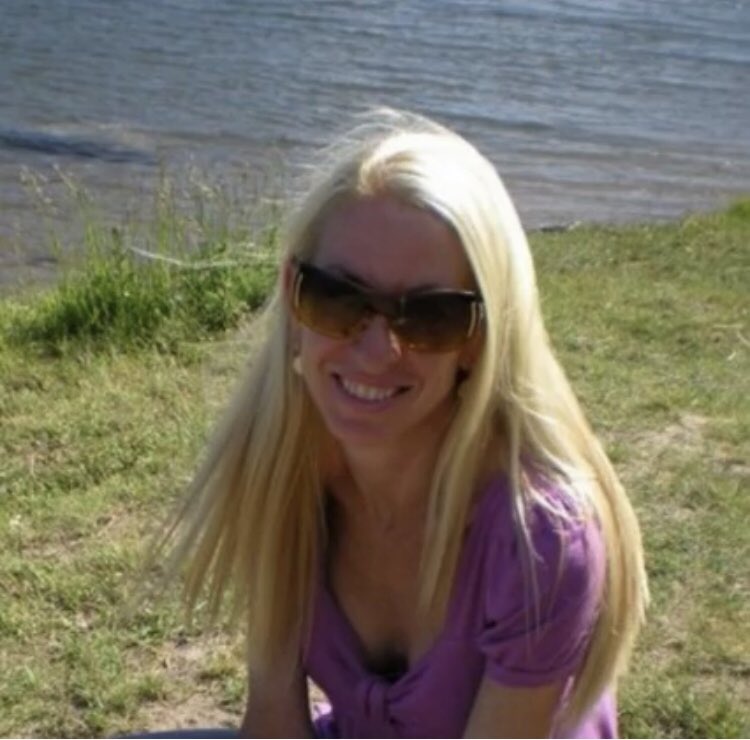 SarahGeving1's tweet photo. To anyone who is new to following me:   I was put on Twitter restriction,  after posting about my life as a survivor of child-sex-trafficking.   I cannot follow anyone back right now, and my ability to even *like* comments has been restricted, too.   
Please bear with me!! 
Thanks 💗