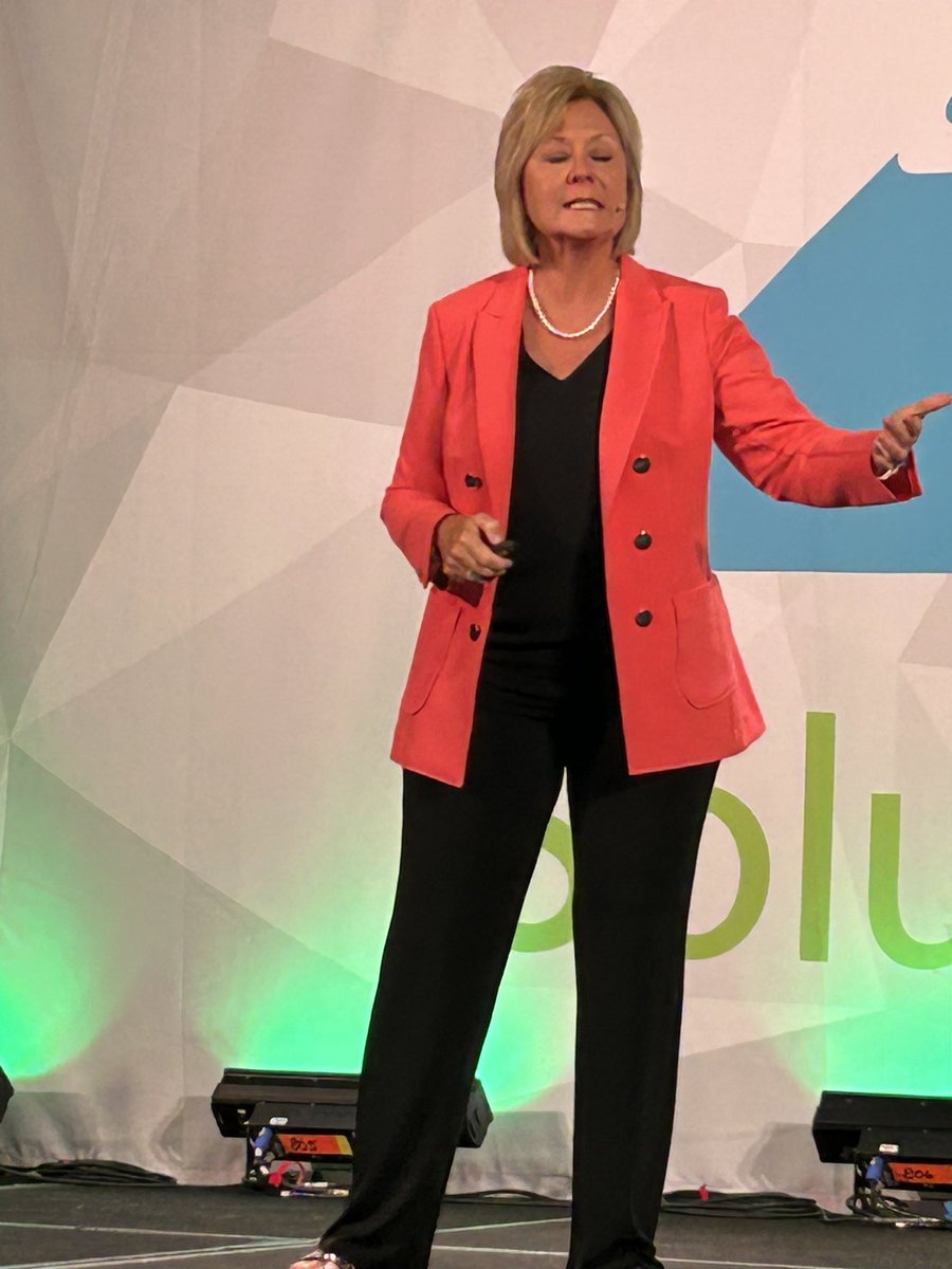 Kbrooks_00's tweet image. Another successful day of learning at @SolutionTree PLC Institute! #learningisrequired #missionvisionvalues #datadiscussionforleaders#behaviorsolutuons @AnisaBusby @JulieSchmit @Regina_Owens