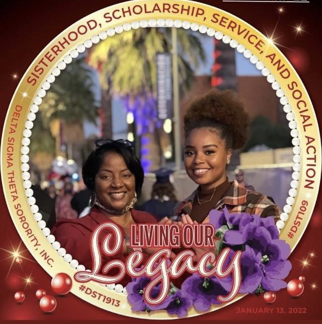 SassyDST14's tweet image. It’s a family affair!❤️ 🔺🔺🦍 #SPR89 #SPR17 #FA17