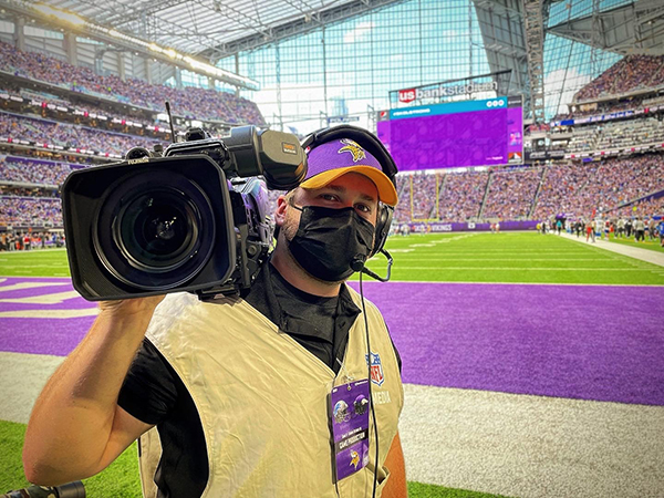 #CenturyCollege #Filmmaking & #VideoProduction alum Patrick Frost combines his love of #photography & #sports in one exciting #career. He works with the Vikings, Golden Gophers, & other sports teams.
https://t.co/E1x6pKdKX7
#WorkforceTraining #Opportunity #CommunityCollege https://t.co/nGKUaALErc