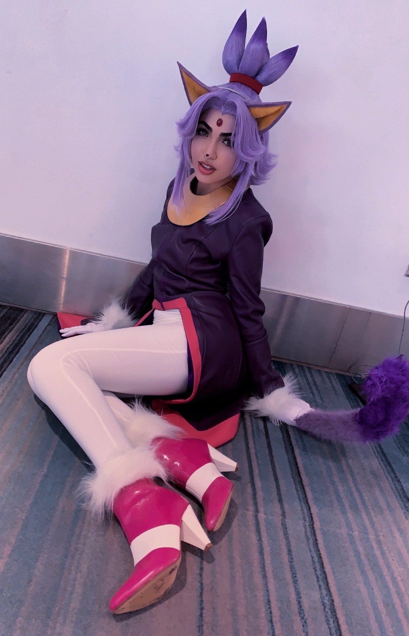 Exotic Blaze the Cat footjob- a unique experienceTantalizing Blaze the Cat footjob- pure ecstasy