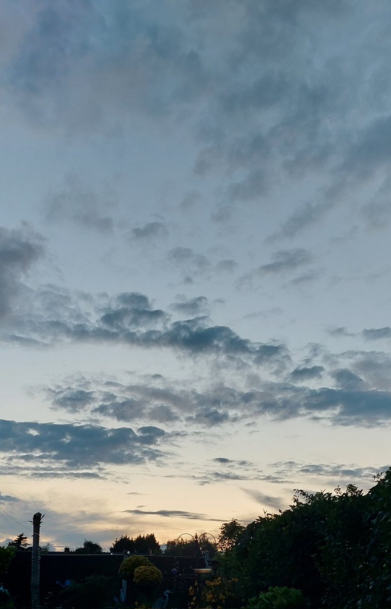 Sad to say this 10 p.m light isn't gonna last much longer 😢😭
11/07/2023 10 p.m #uk #NorthWest #northwestuk