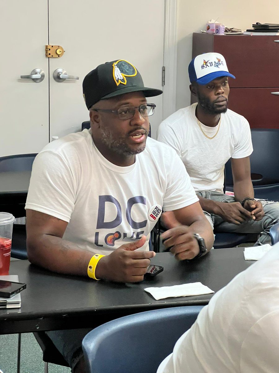 PeaceforDC's tweet photo. It’s all about the connections we make, laughing together and healing together. That’s the secret sauce of #DCPeaceAcademy. #CollaborationsAreKey🔑 #StrongerTogether #Peacemakers #DC https://t.co/s1br6Jsqvh