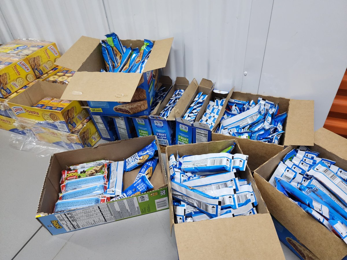 gohumanityworld's tweet image. GO Team Austin Atheists Helping the Homeless prepping for a giveaway to #unsheltered people!