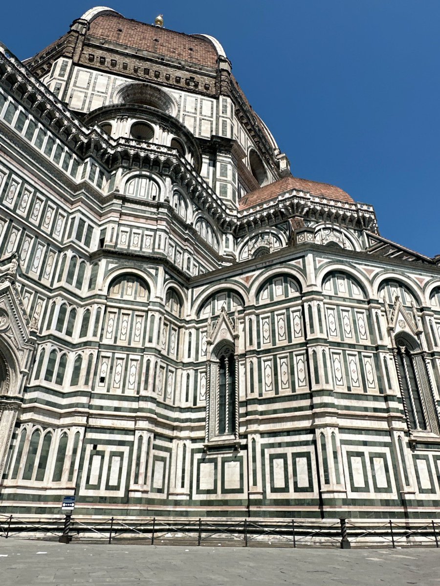 Do you post on social media when you #travel ? I prefer to take a break for as long as possible. How about you? #traveltribe