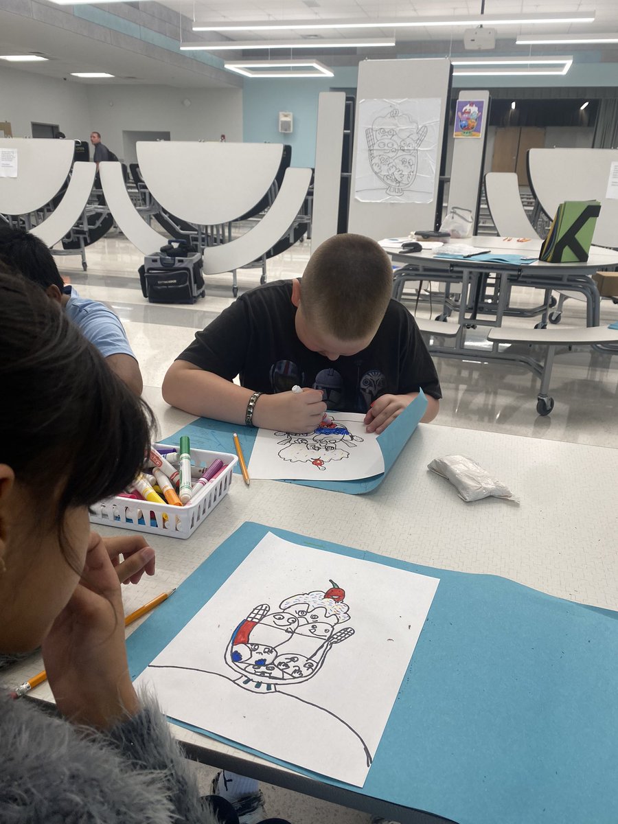 MrsFlowerFCPS's tweet photo. Students had so much fun with this enrichment experience today. Thank you @YoungRembrandts for a great session at @FCPSWaverley! #elevate https://t.co/6T9KzzlJBM