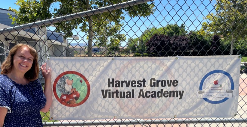 HarvestGroveVA's tweet image. Please welcome Ms. Gnusti aka Ms. G, to Harvest Grove Virtual Academy.  We are so excited to have her with us and can&apos;t wait to get this new school year started.

#wearebusd #weareharvestgrove #independentstudy